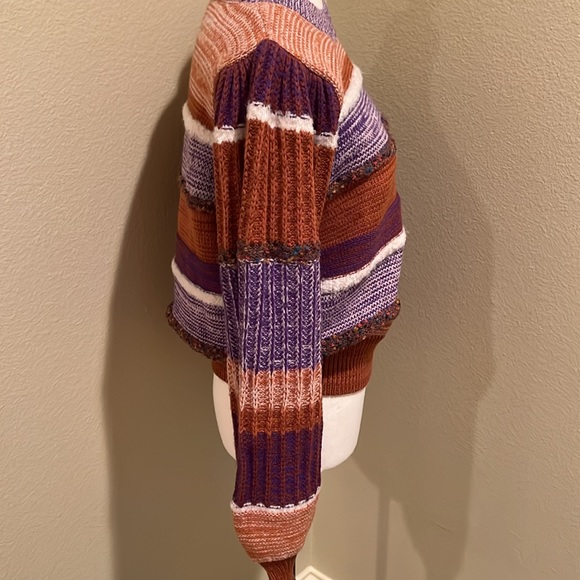 Multi colored sweater - Picture 3 of 13
